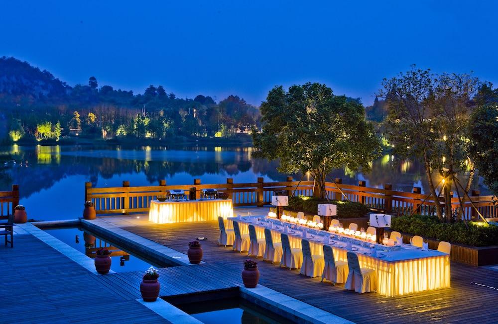 Narada Resort & Spa Liangzhu Ханчжоу Экстерьер фото